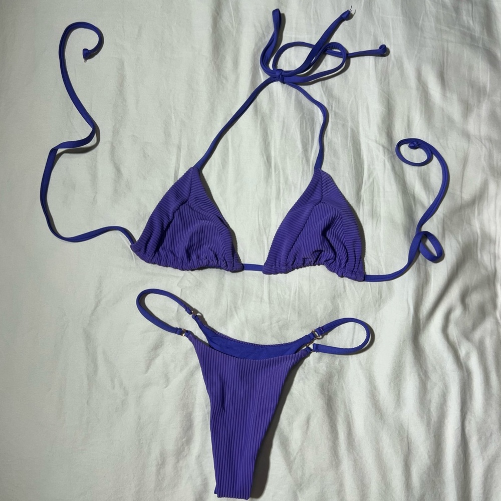 Frankie’s bikini set